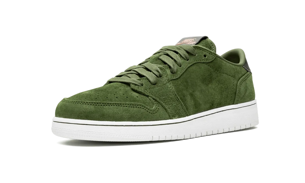 Street Performance Air Jordan 1 Retro Low NS GS "Legion Green"