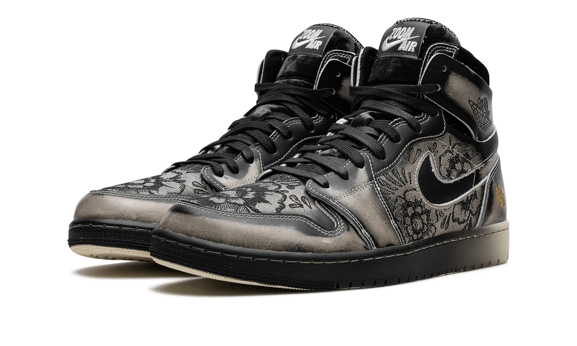 Energy Return Technology Subtle Tread Air Jordan 1 Zoom CMFT 2 "Dia De Los Muertos"