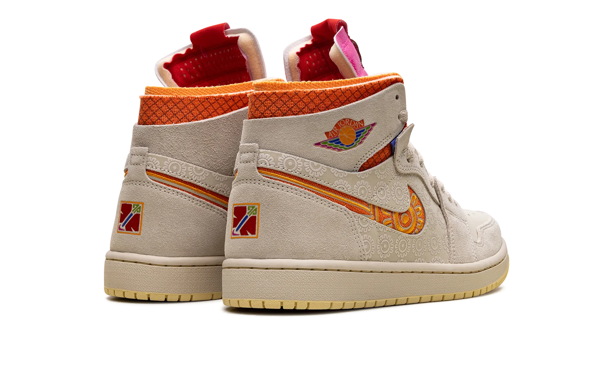 Air Jordan 1 Zoom CMFT "Somos Familia" Zip Up Closure Training days
