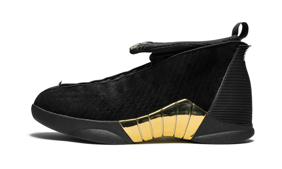 Hexagonal Traction Air Jordan 15 Retro "Doernbecher"