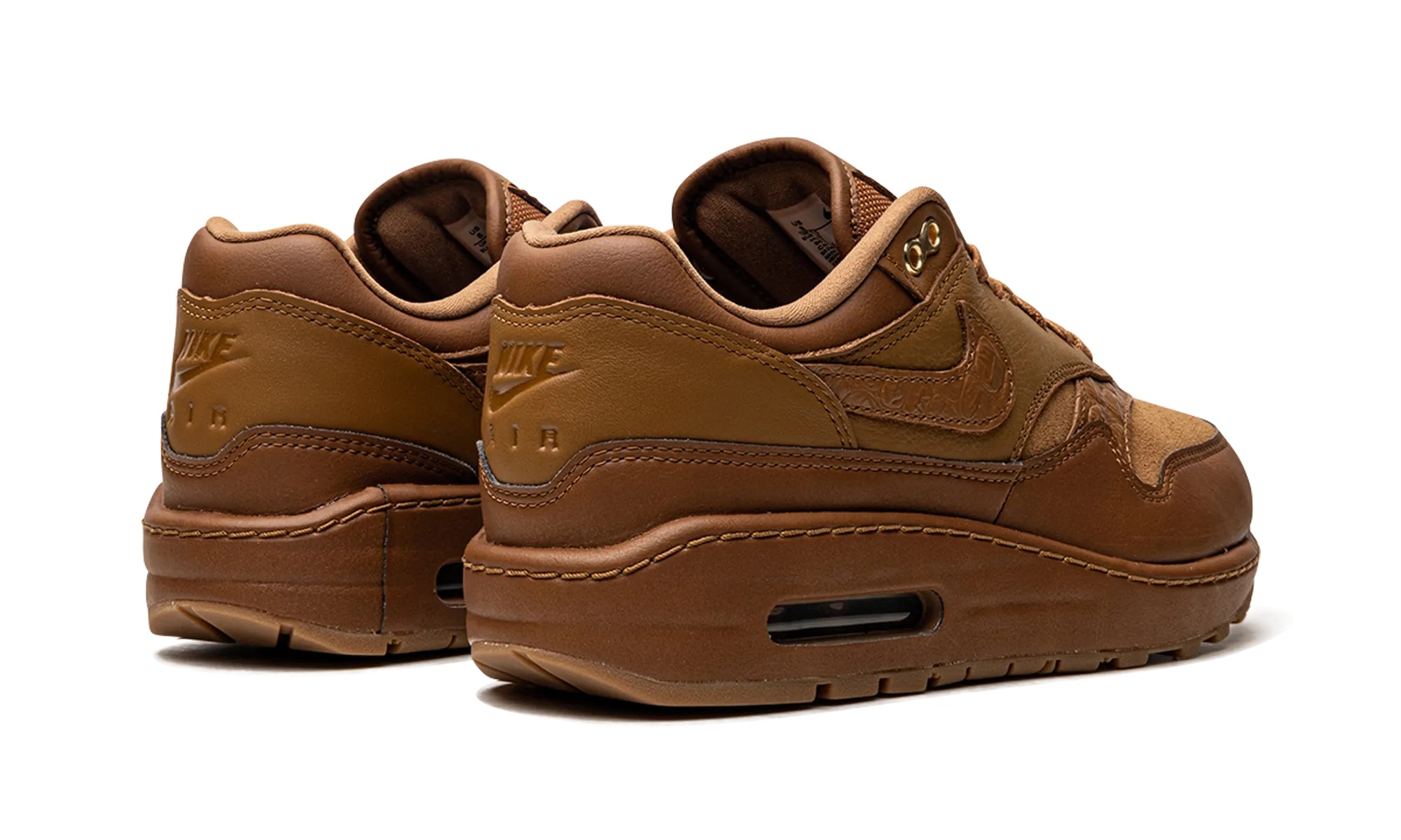 AIR MAX 1 '87 MNS WMNS "Luxe Ale Brown" running for a way to stay centered
