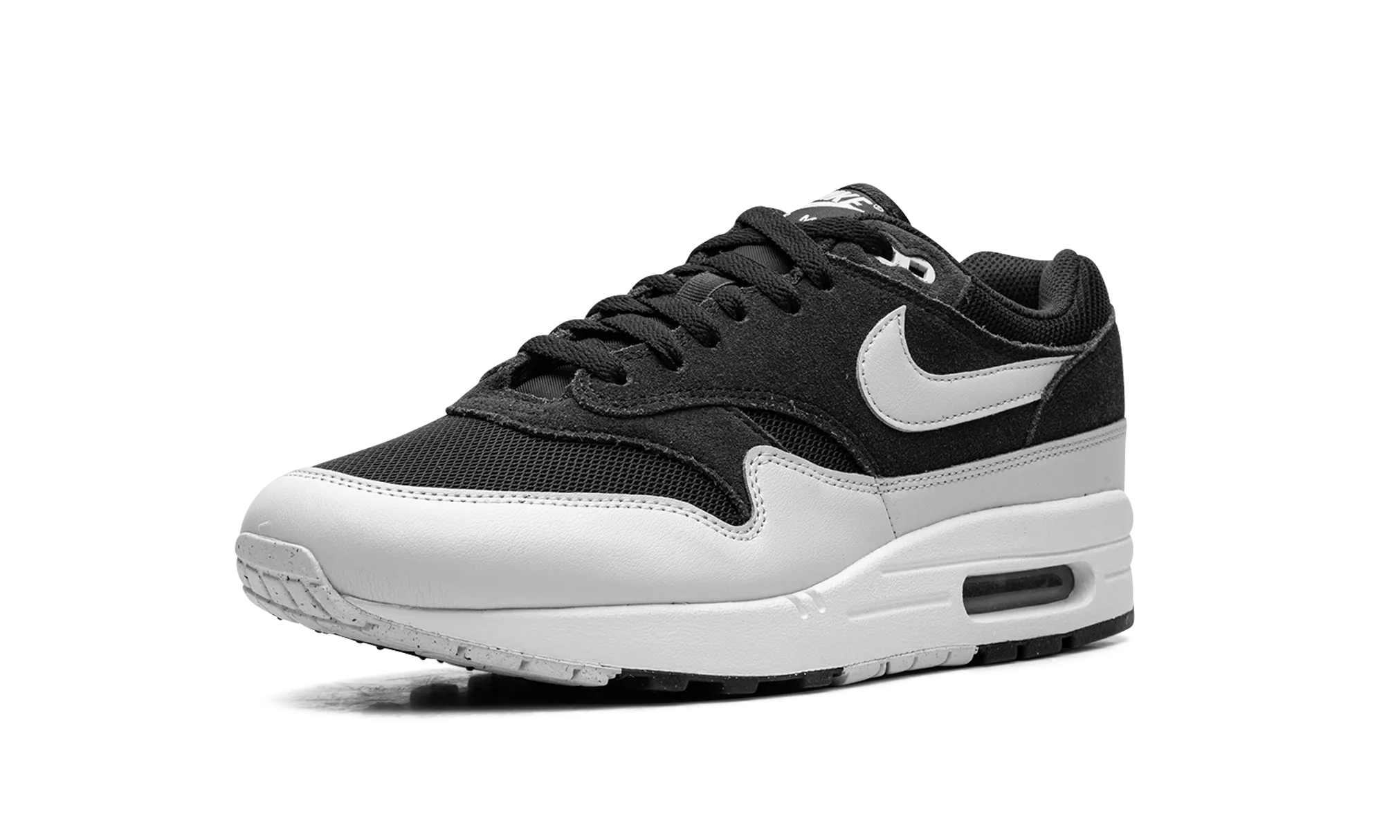 Air Max 1 Essential "Off Noir Vast Grey" Functional Gear running in professional tracks shoes