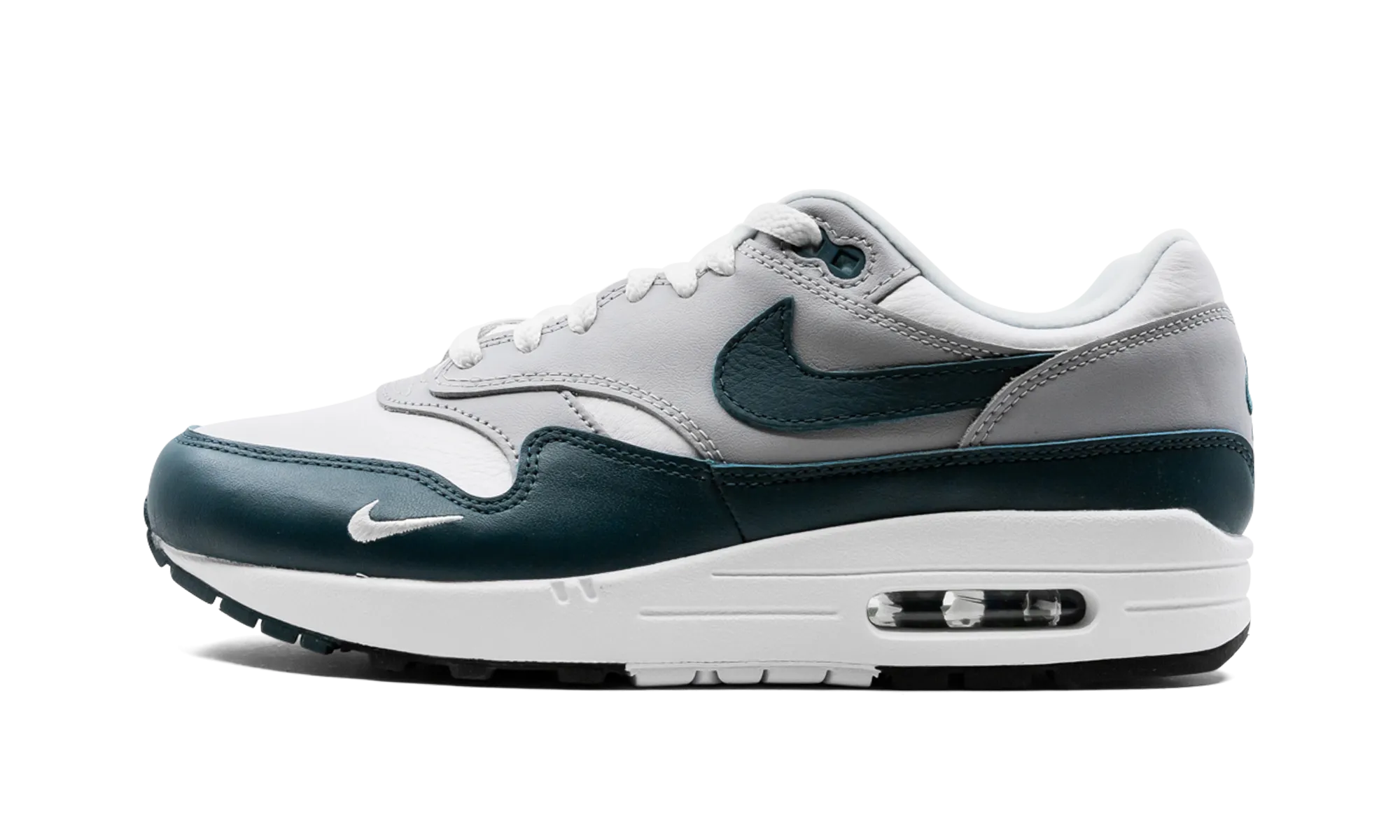 Air Max 1 LV8 "Dark Teal Green" running in circular tracks shoes grip - enhancing