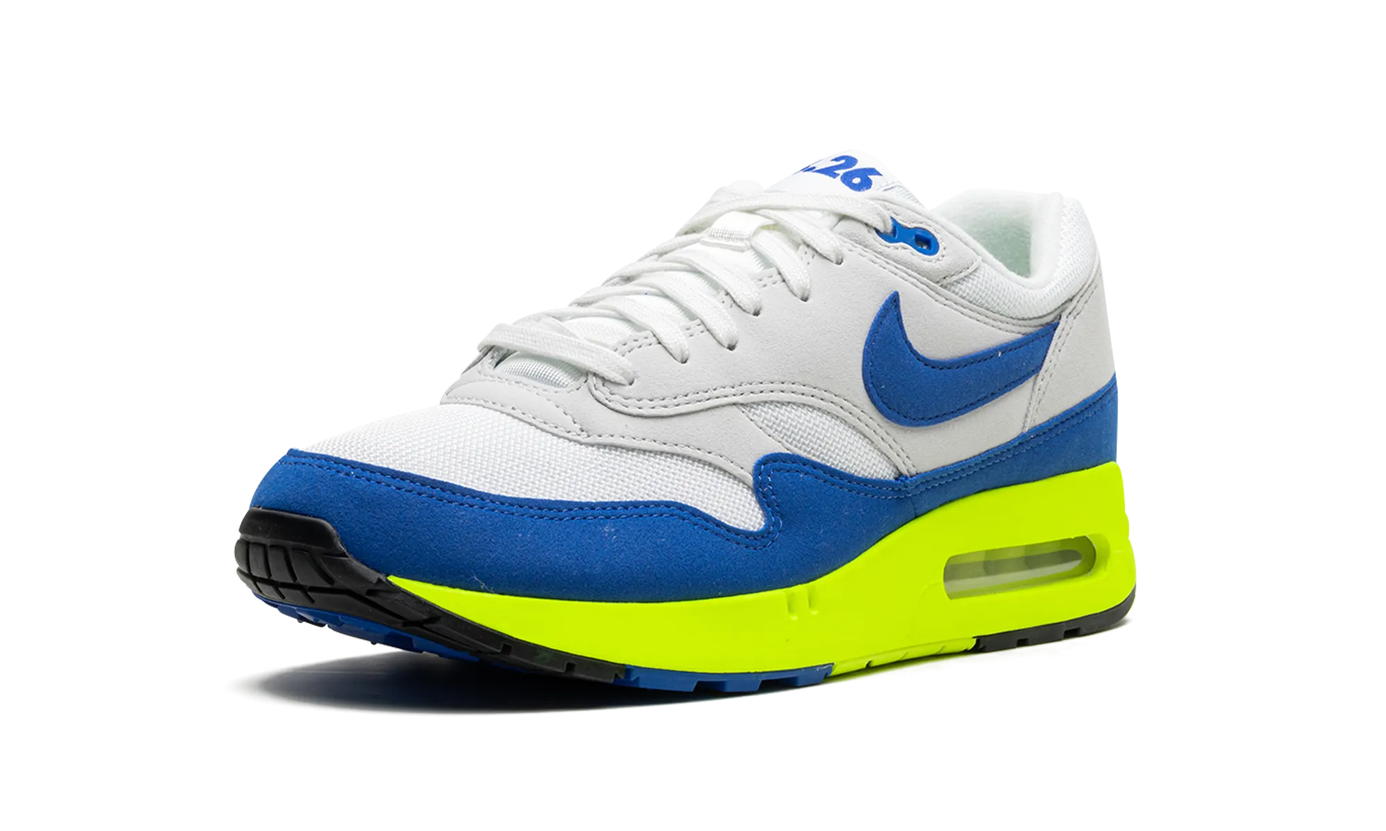 Arch Stabilizer running in a cable car station area shoes Air Max 1 "Air Max Day"