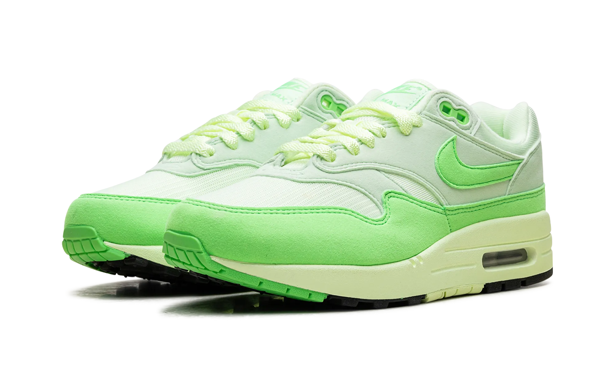 cool - down night Air Max 1 "Vapor Green"