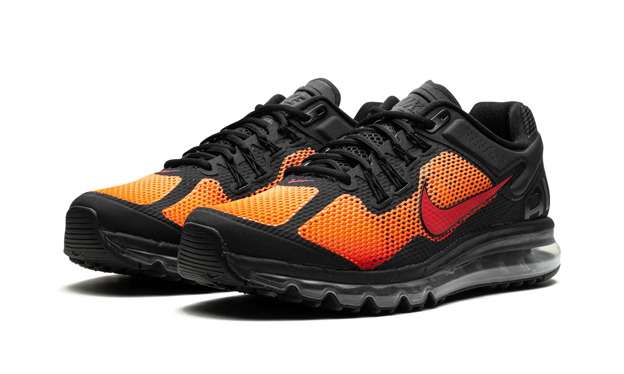 Air Max 2013 "Bright Ceramic" Minimalist Shoe Design