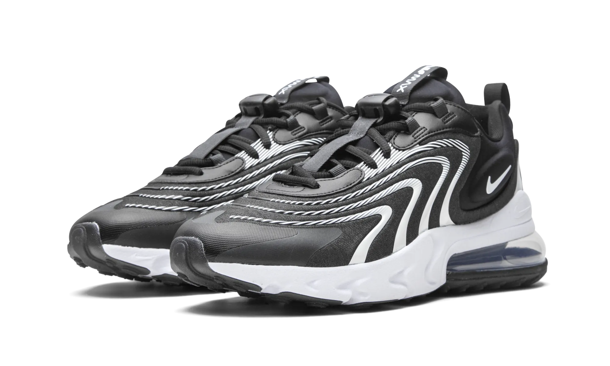 Air Max 270 ENG "Black / White" running in a tropical area Running Club