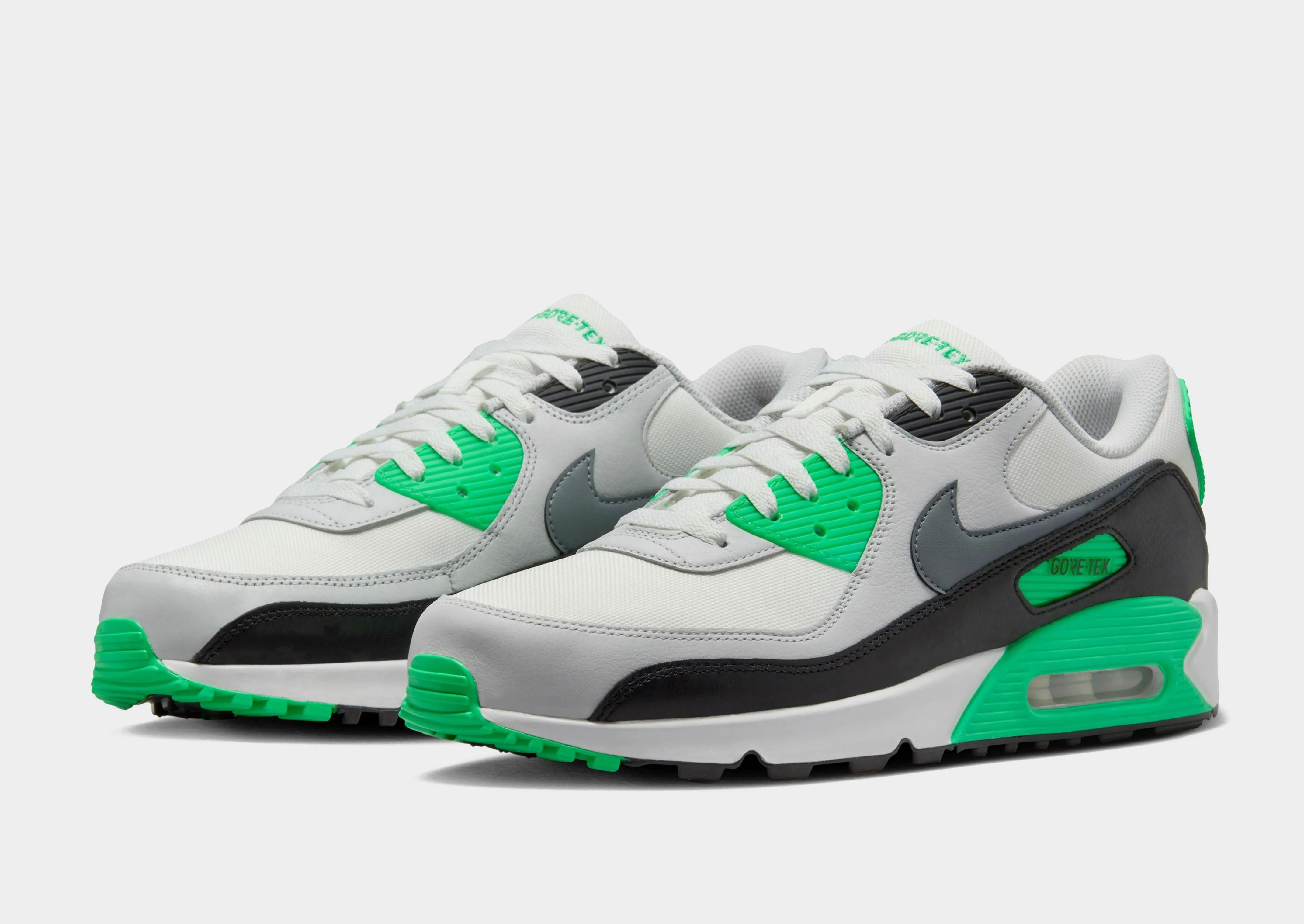 Air Max 90 GORE-TEX sponsored shoes