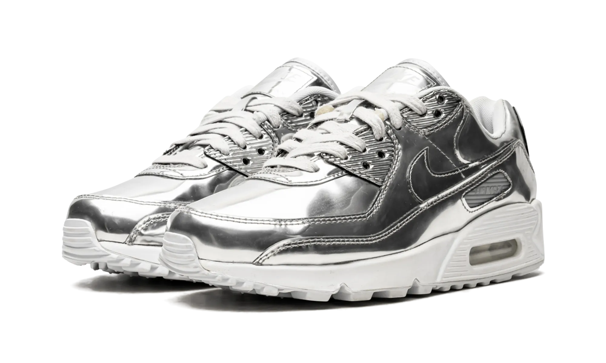 snug - fit shoes running with a fitness tracker AIR MAX 90 WMNS "Metallic Pack - Silver"