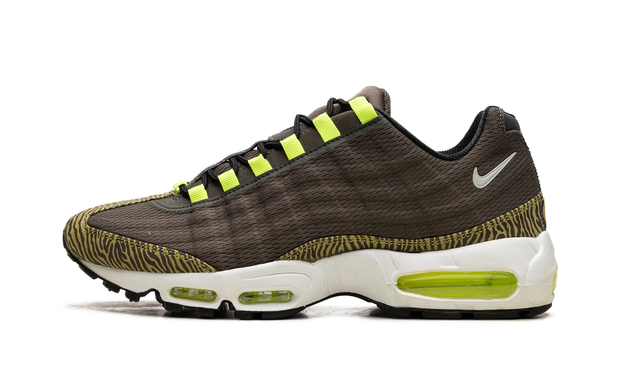 Air Max 95 Premium "Newsprint" marathoner's shoe possibility adult use