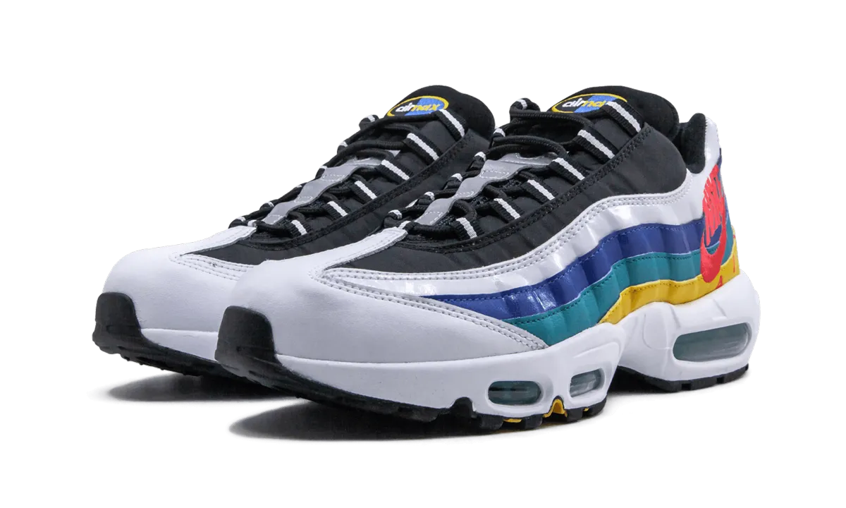 seasonal shoes group runs Air Max 95 SE