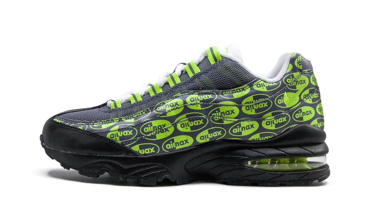 Air Max 95 SE (GS) running sock streamlined look