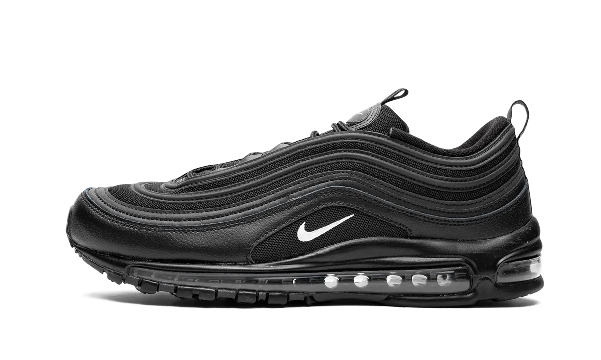 smooth shoes compacted - dirt running option Air Max 97