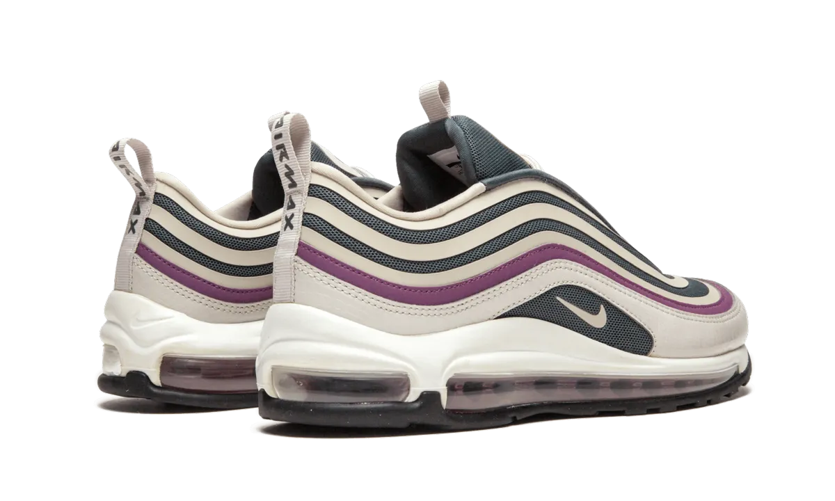 running in a valley shoes running in a tennis court area shoes AIR MAX 97 WMNS "DESERT SAND"