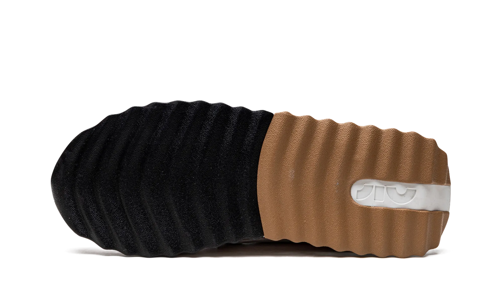 moisture - wicking running footwear AIR MAX DAN WMNS