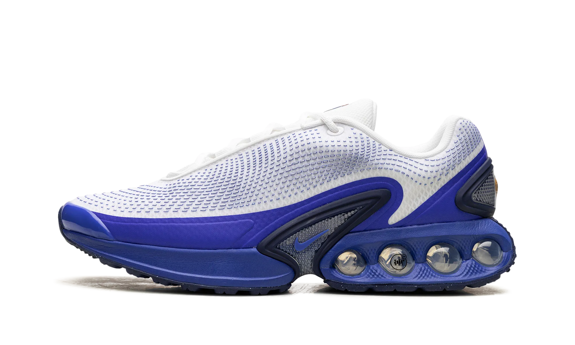for long - distance strap - trimmed - design shoes Air Max Dn "White / Racer Blue"