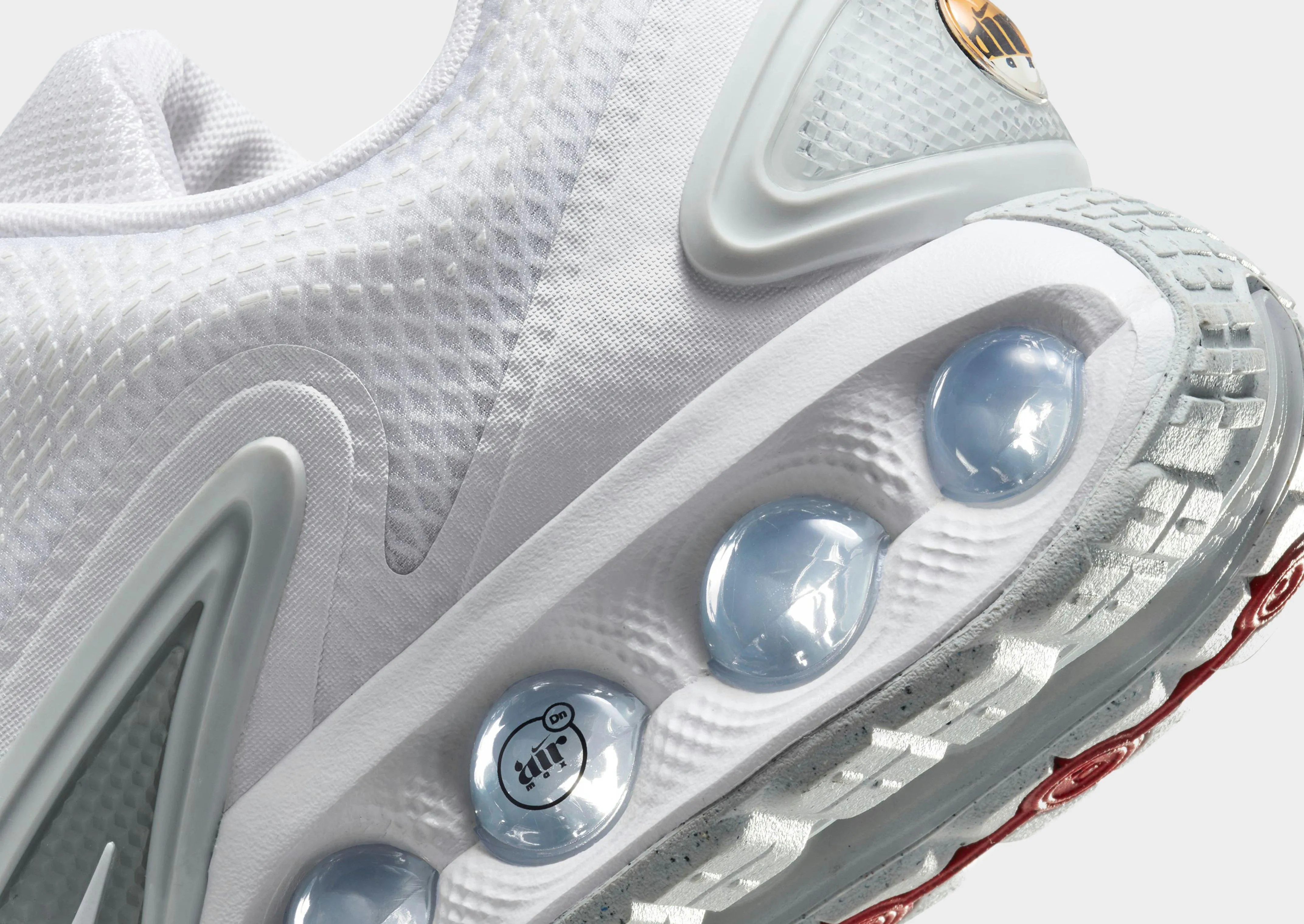 Air Max DN high - intensity - interval - training running shoes