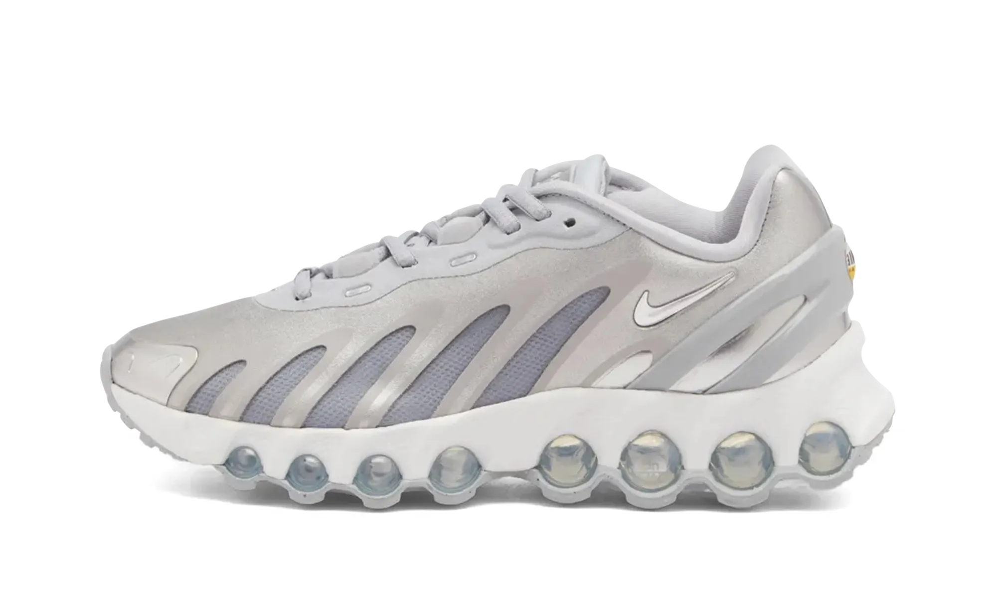 lace - up closure spring running Air Max DN8 "Wolf Grey / Metallic Silver"