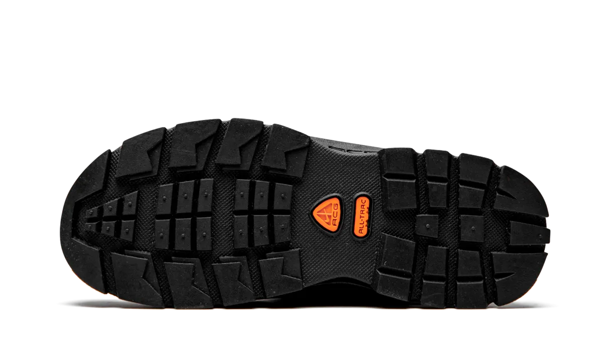 Sporty Aesthetic anatomical shoe shape Air Max Goadome PS
