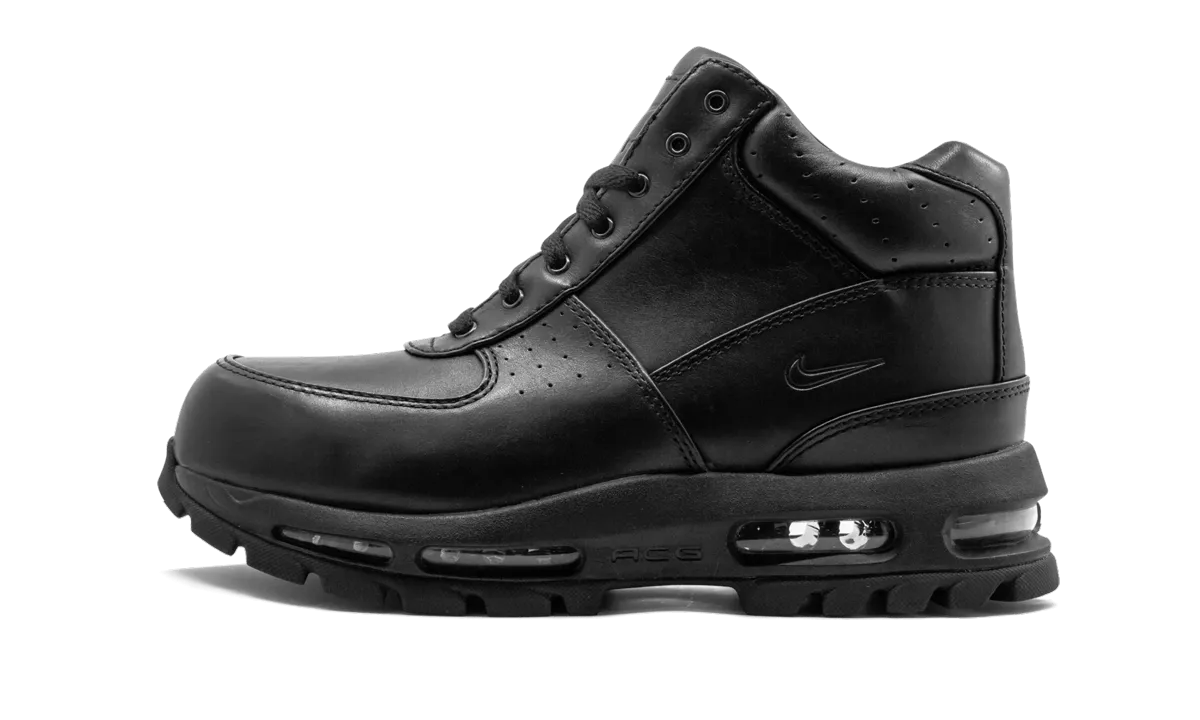 Secure Traction Air Max Goadome