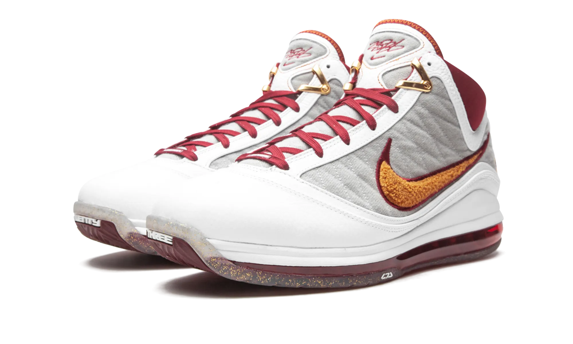 park rhinestone - decorated running shoes Air Max Lebron 7 Retro "MVP"