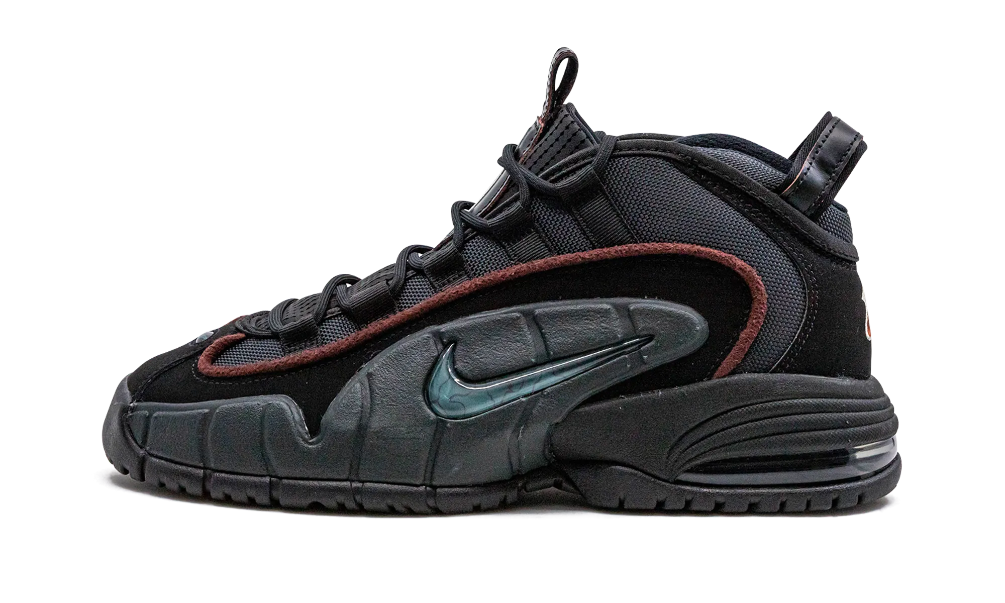 running in a 10K shoes Air Max Penny "Faded Spruce"