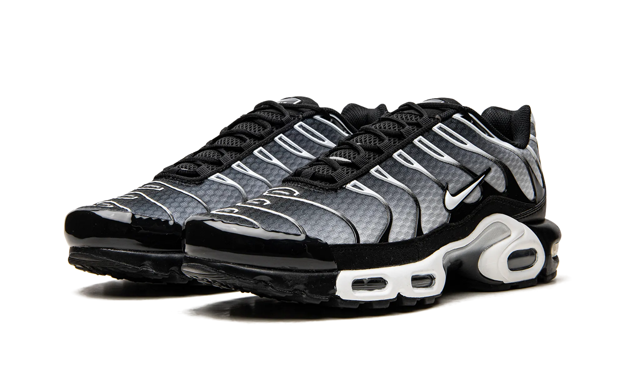 Breathable Footwear odor - control - technology - shoes Air Max Plus "Black / Silver"