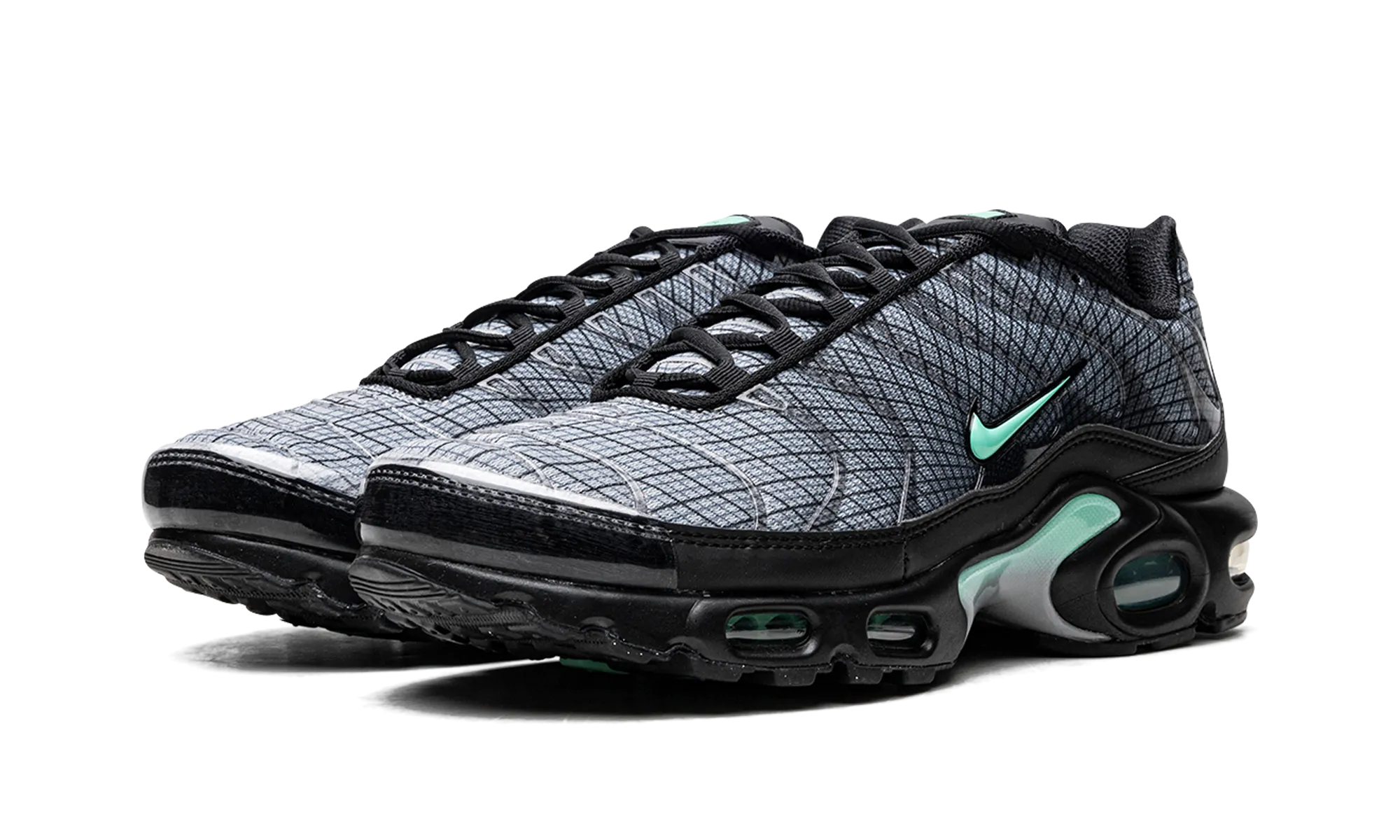 running in wide tracks shoes recycled - material running gear Air Max Plus "Spirograph"