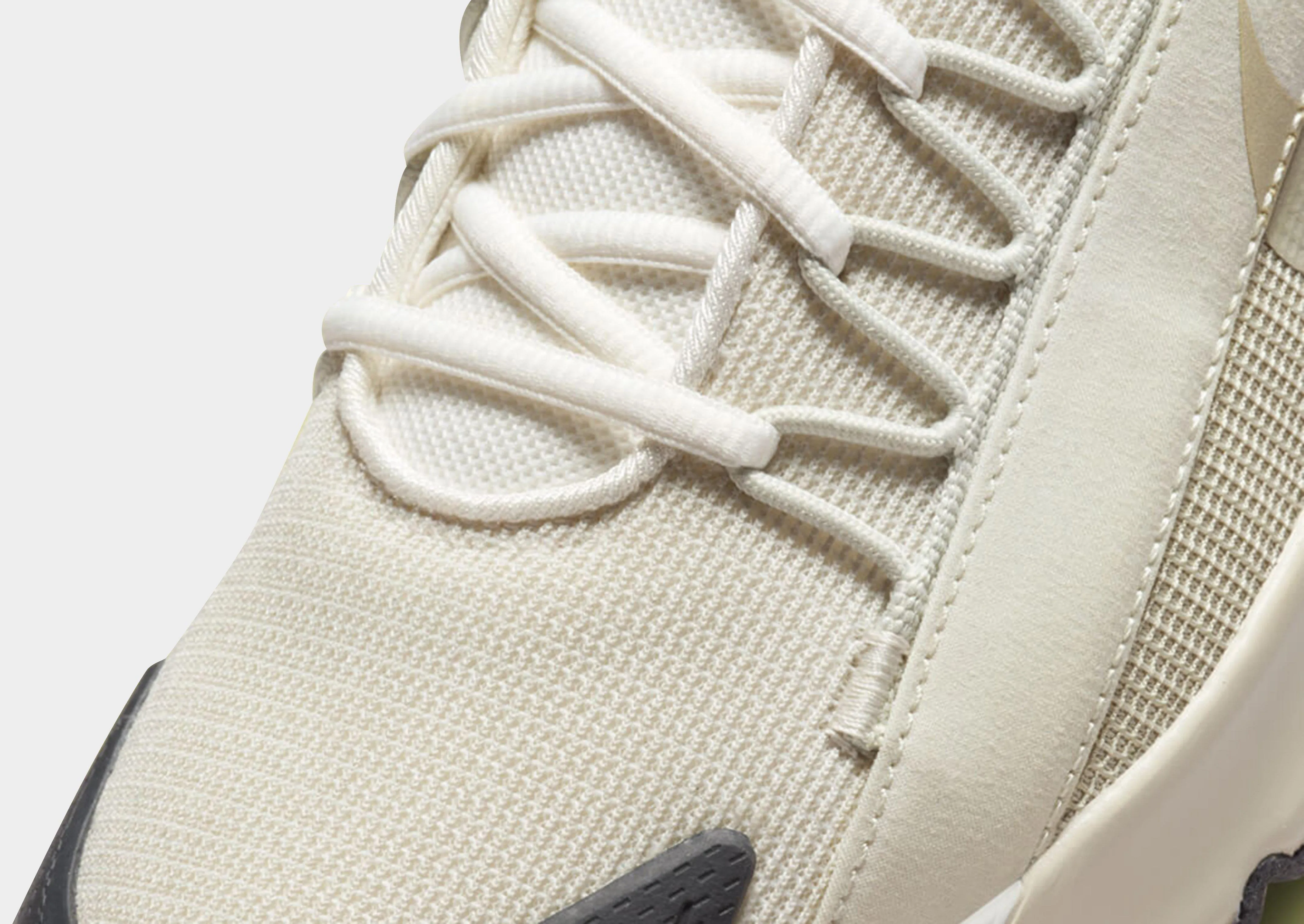 Comfortable Running Air Max Pulse Roam