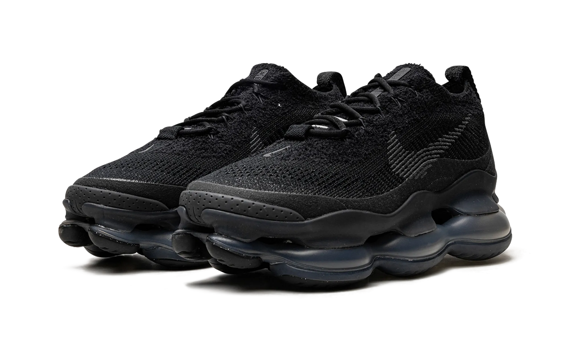 Trendy Air Max Scorpion Flyknit "Triple Black"