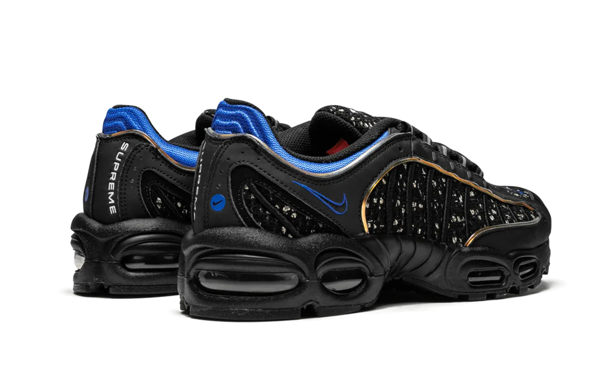 geometric - pattern shoes Air Max Tailwind 4 / S "Supreme - Black"