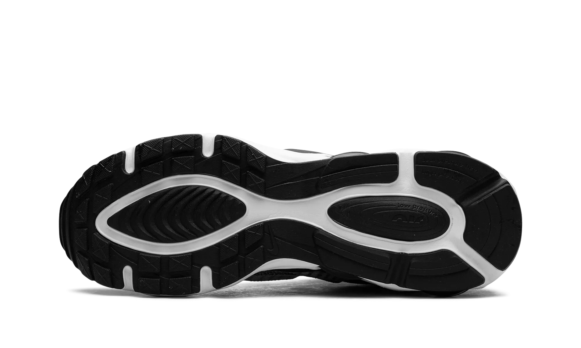 Air Max TW "Black White" heel cup insert shoe polish