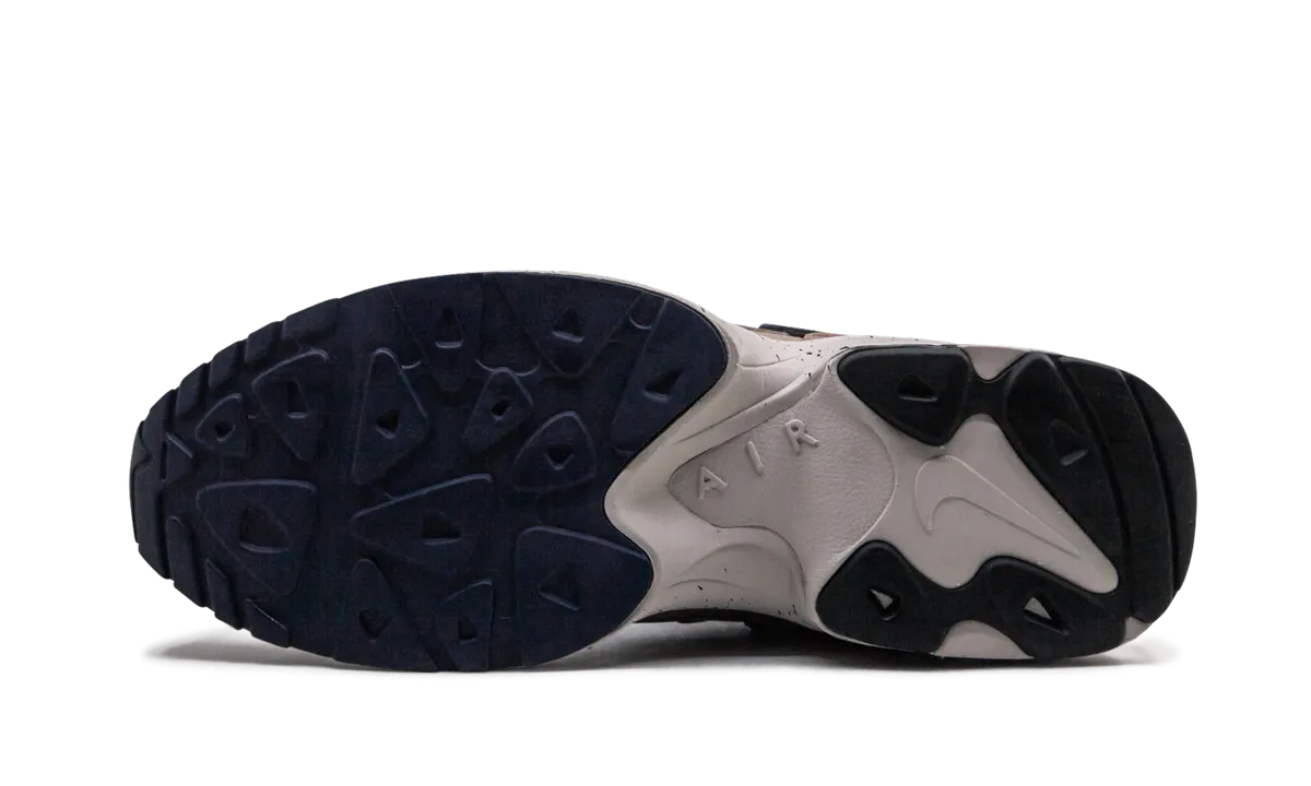 pilates running shoes Air Max2 Light LX