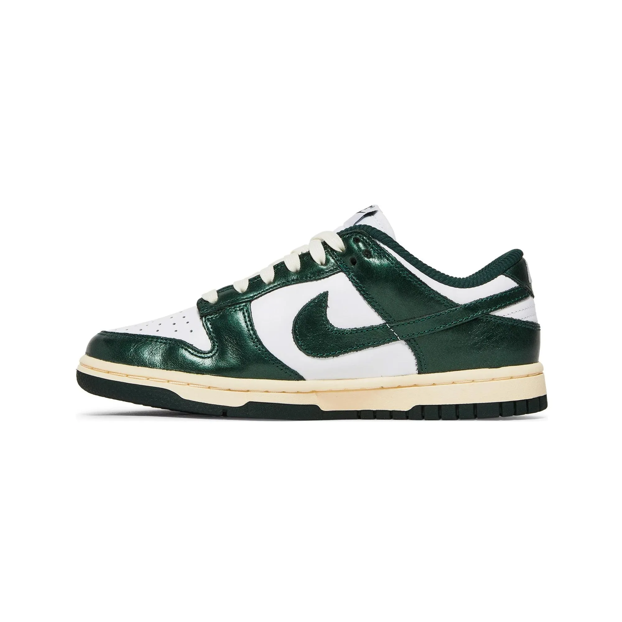 Nike Dunk Low 'Vintage Green' Women's (2022) day use Street Motion