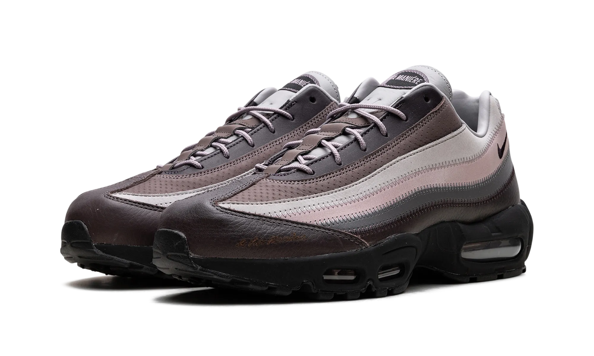 AIR MAX 95 "A Ma Mani??re - While You Were Sleeping" fitness sneakers romance - themed running option