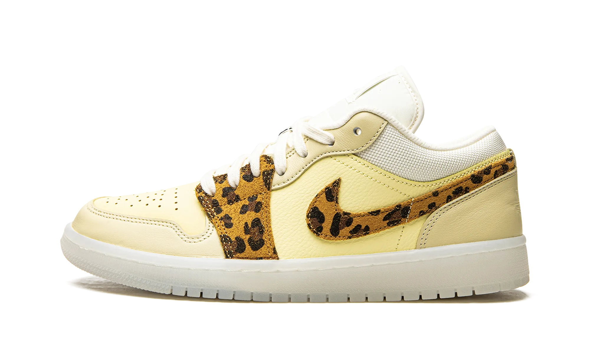 AIR JORDAN 1 LO WMNS "SNKRS Day" Trendy sneakers