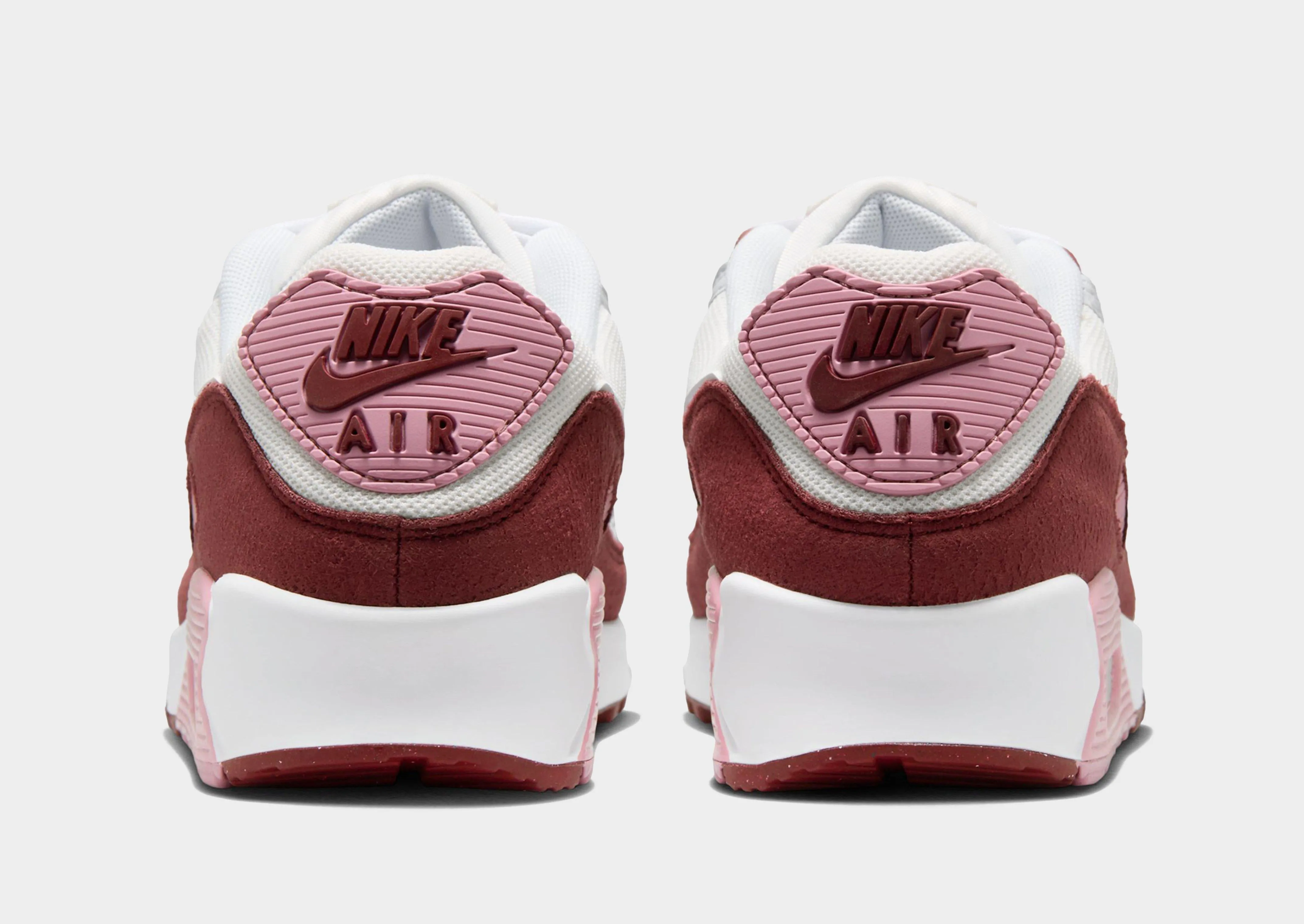 Air Max 90 SE Women's Dr. Martens 1460 provide support