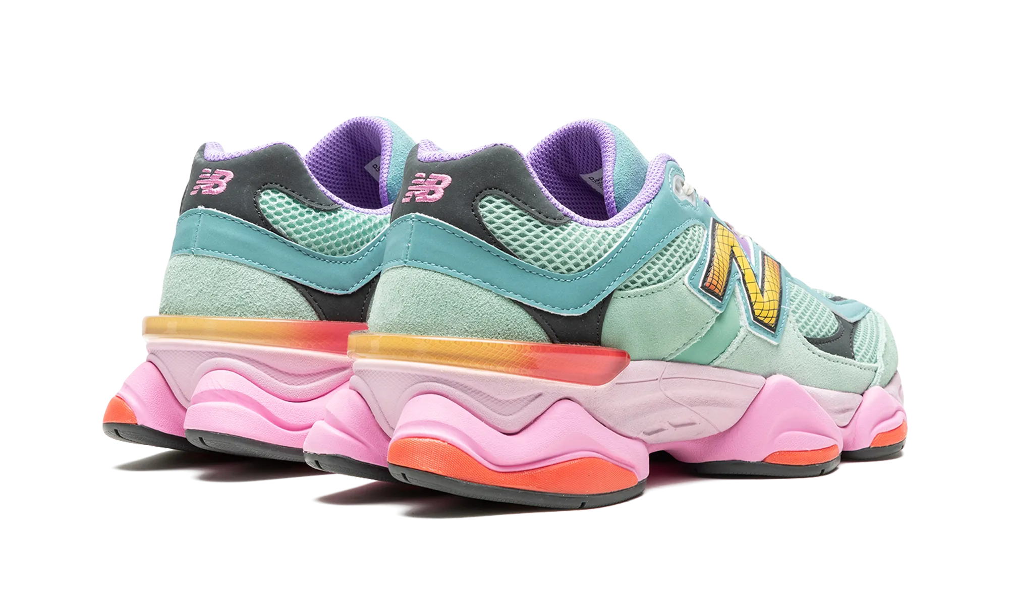 Hiking Companion 9060 "Sage Leaf/ Neo Flame"