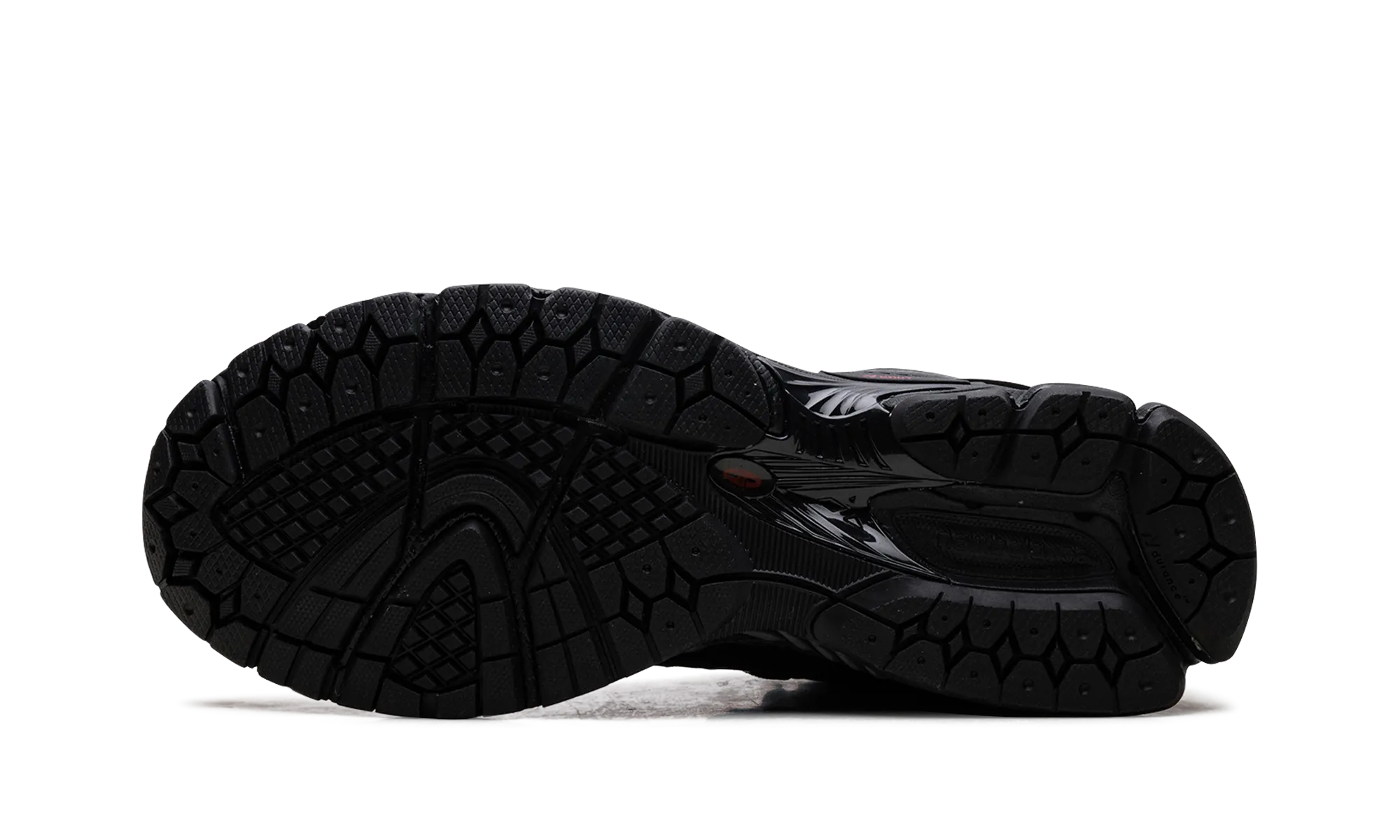 1906R "Black Magnet" running on downhill shoes