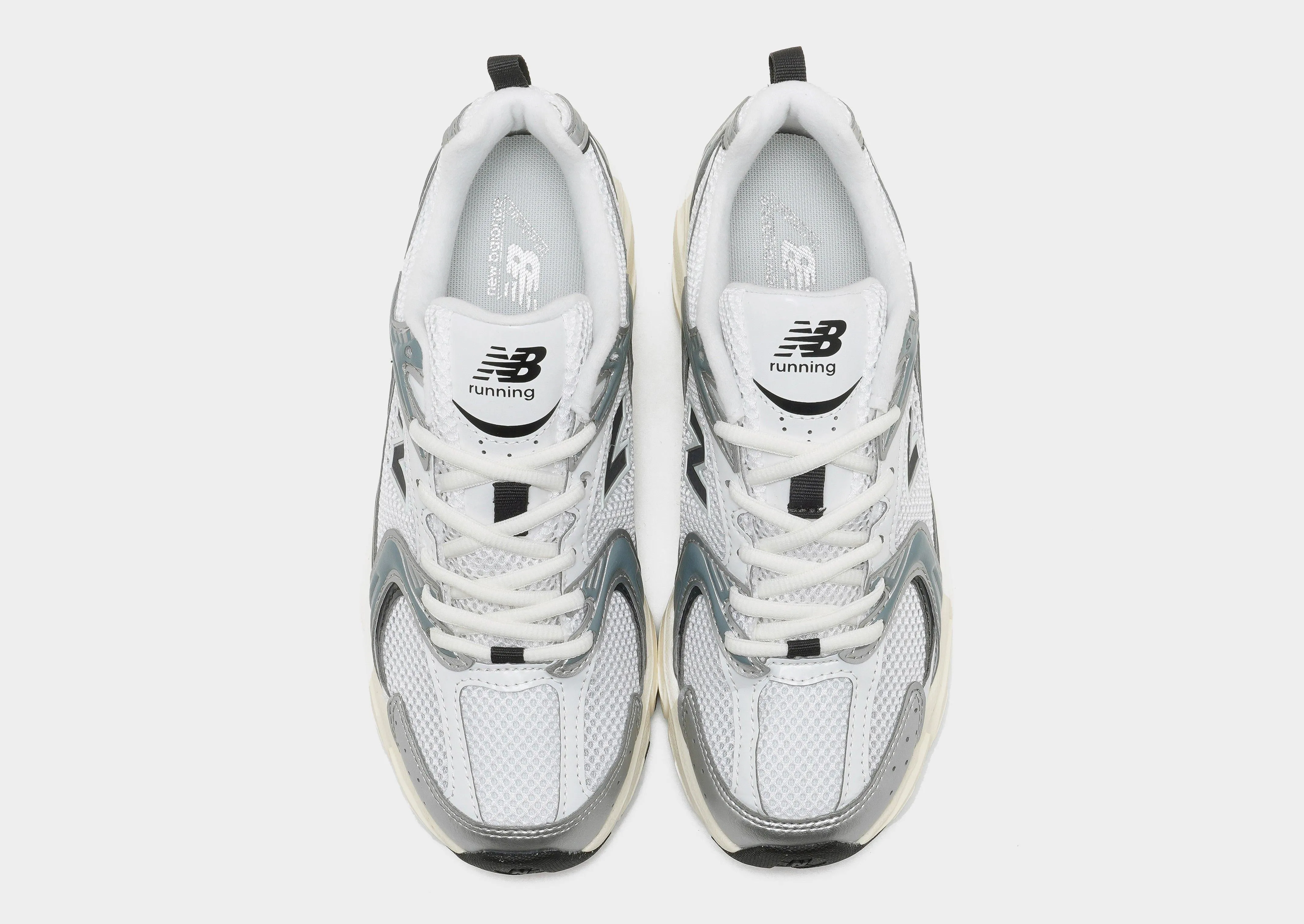 530 non - energy - return shoes Reflective details