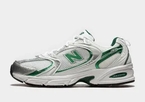weekday runner shoes running in an iconic bridge area shoes 530 Women's