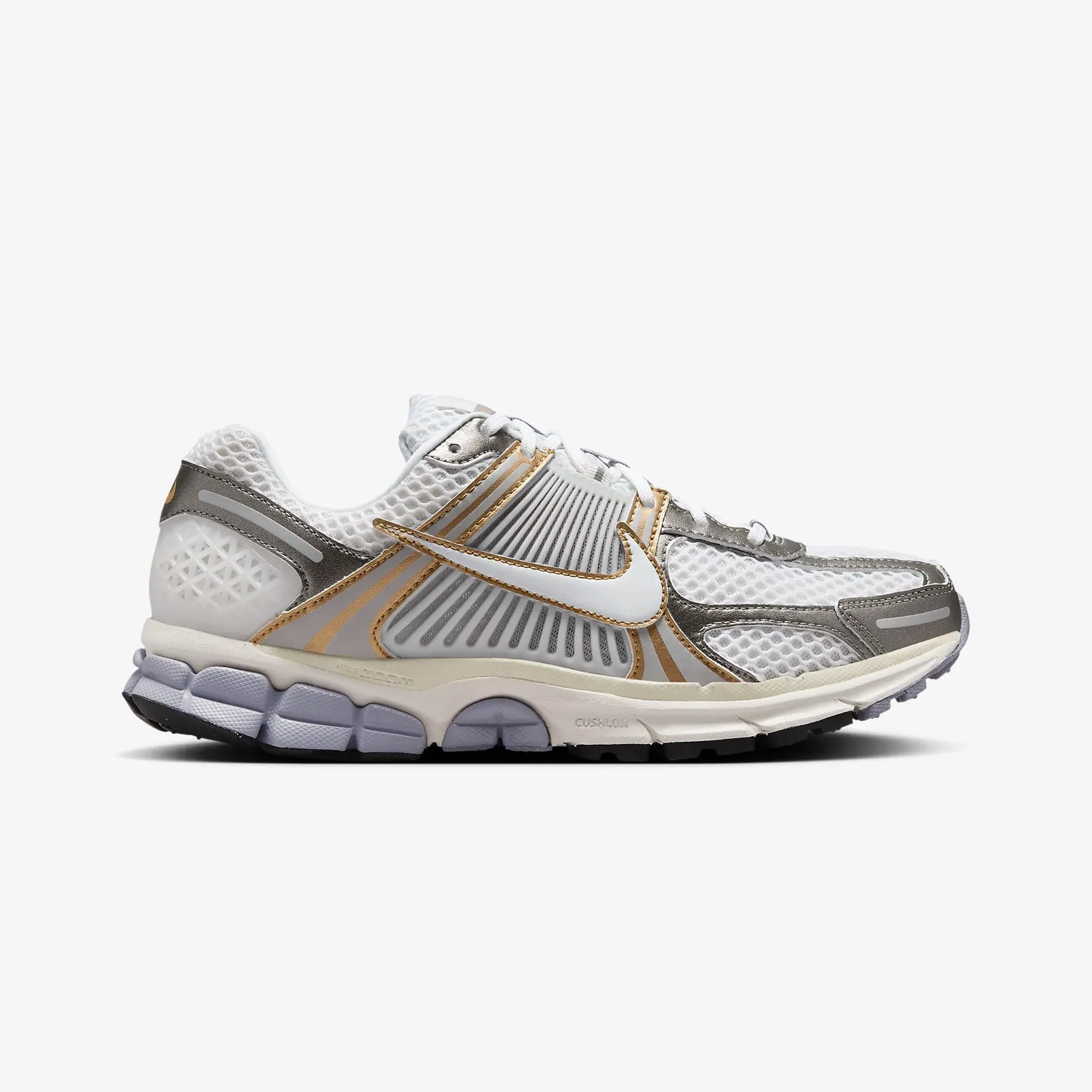 NIKE | ZOOM VOMERO 5 { PLATINUM TINT/WHITE-MTLC PEWTER Professional Footwear Adaptive Grip