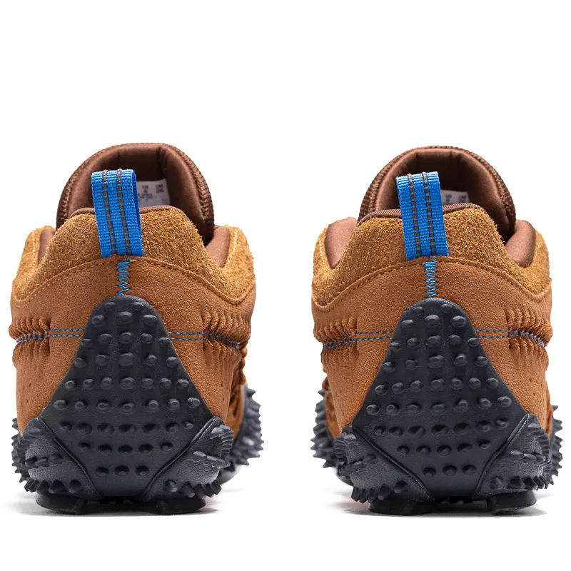 Effortless support Daily Athlete Aries x Puma Mostro Craft - Mahogany/Teak