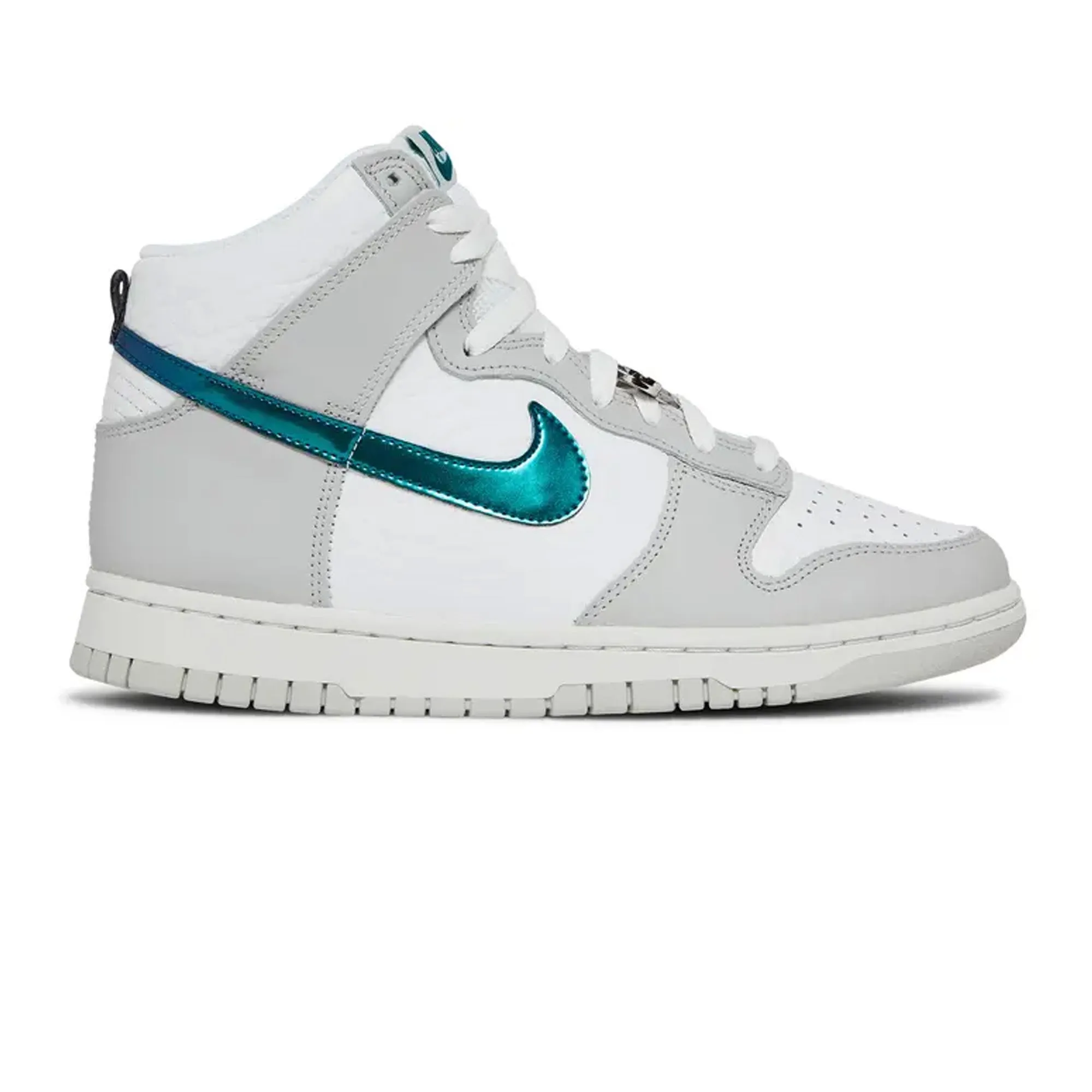 Airflow Ventilation Channels Endurance Ready Nike Dunk High 'FLS' W (2022)