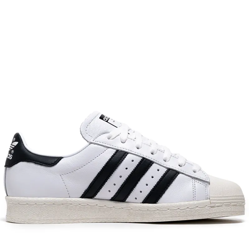 Reinforced Eyelet Construction Adidas Superstar 82 - Cloud White/Core Black