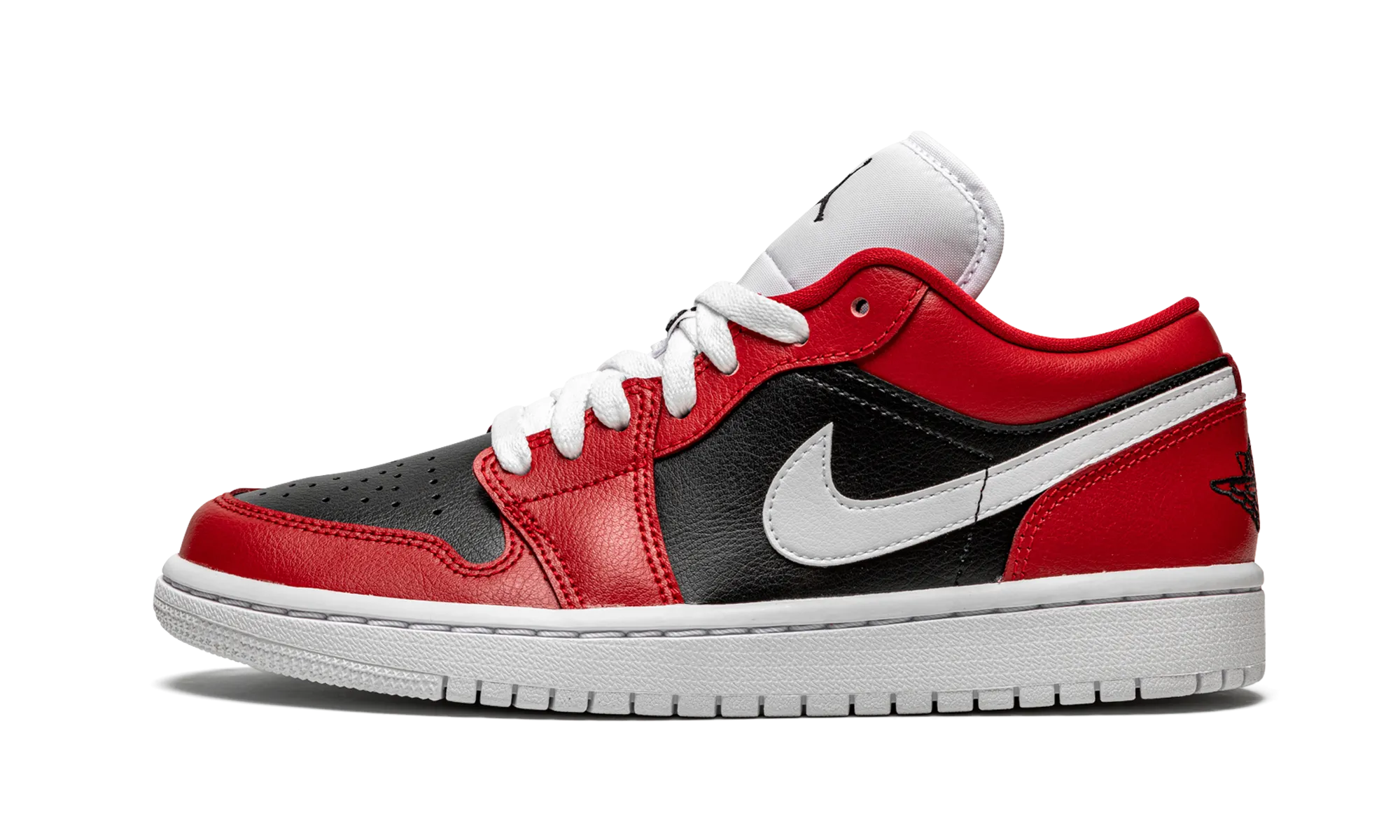 AIR JORDAN 1 LO WMNS "Chicago Flip" Slip-resistant fit