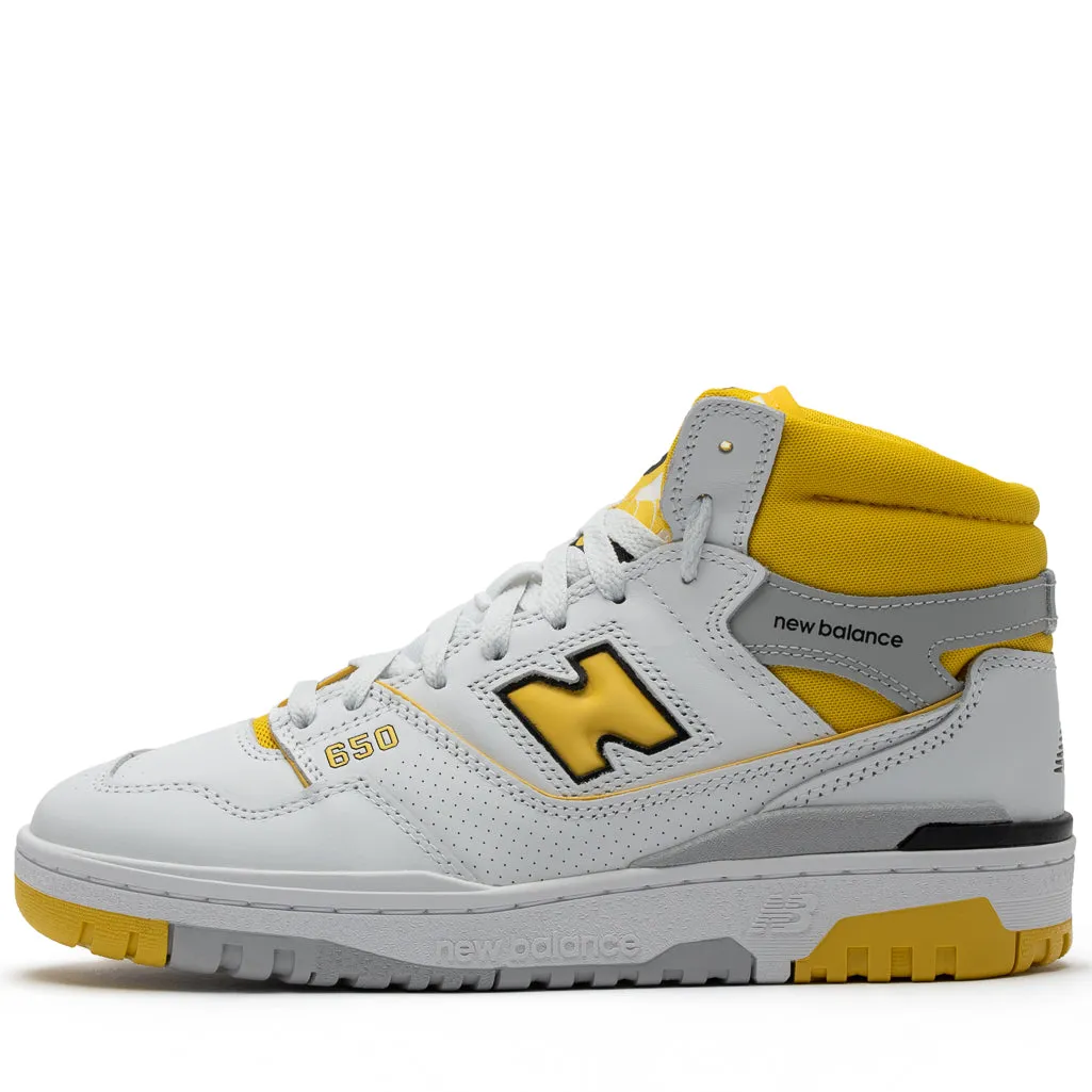 Smooth Texture New Balance 650R - White/Yellow