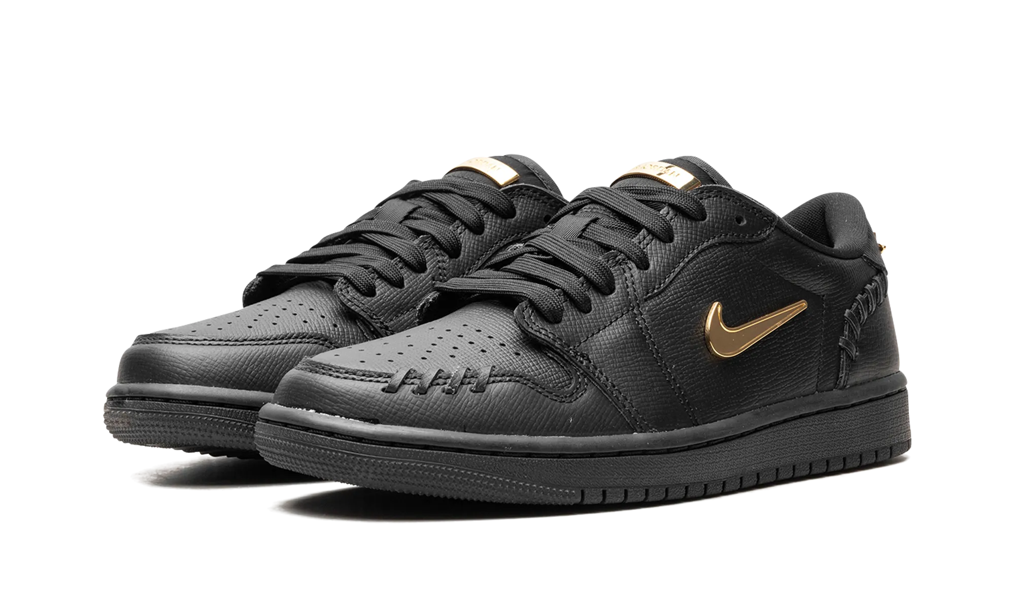 Air Jordan 1 "Black" Light   Reflective Daily Look