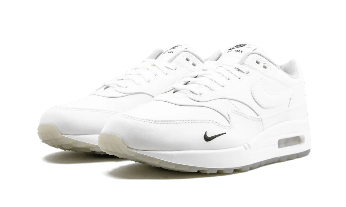 agility running shoe enhancement Air Max 1 "DSM"