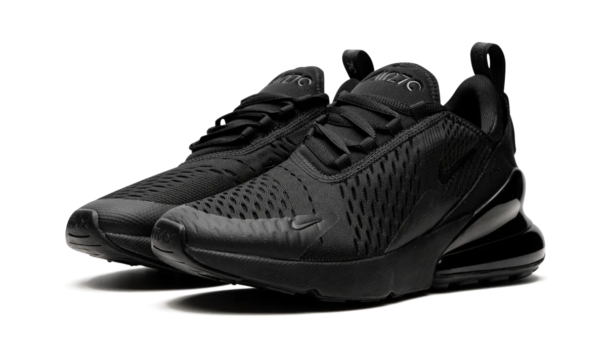running in a yoga studio shoes Air Max 270 GS